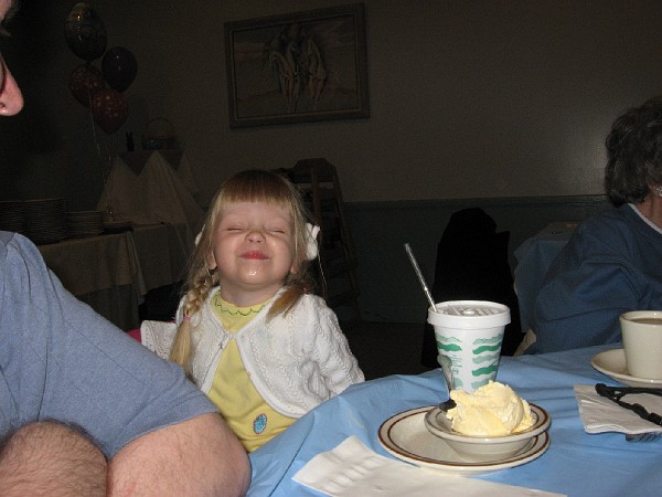 easterhome07 008.jpg